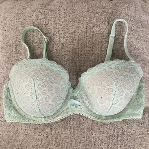 VS Dream Angel Demi Bra